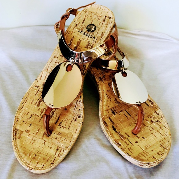 Sandals - Picture 1 of 4